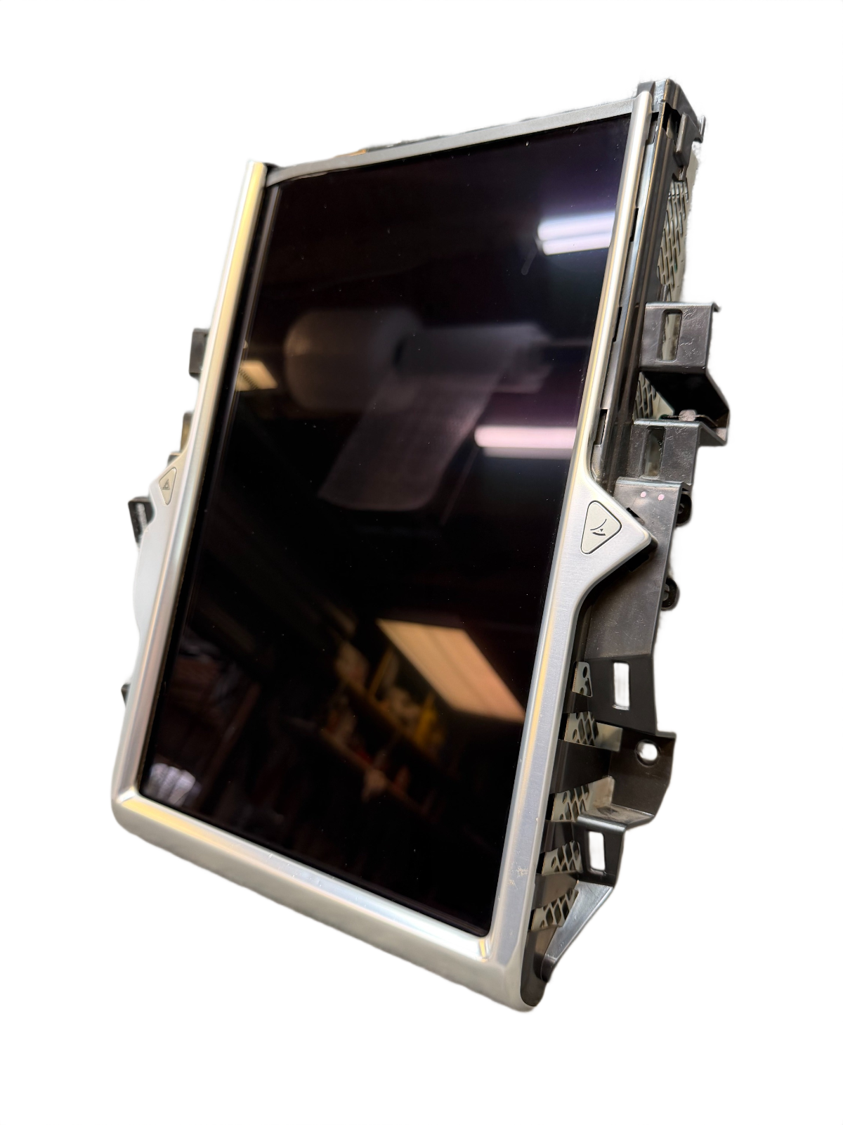 2015 Tesla Model S Dash Display Touch Screen Hatchback 1004777-00-M