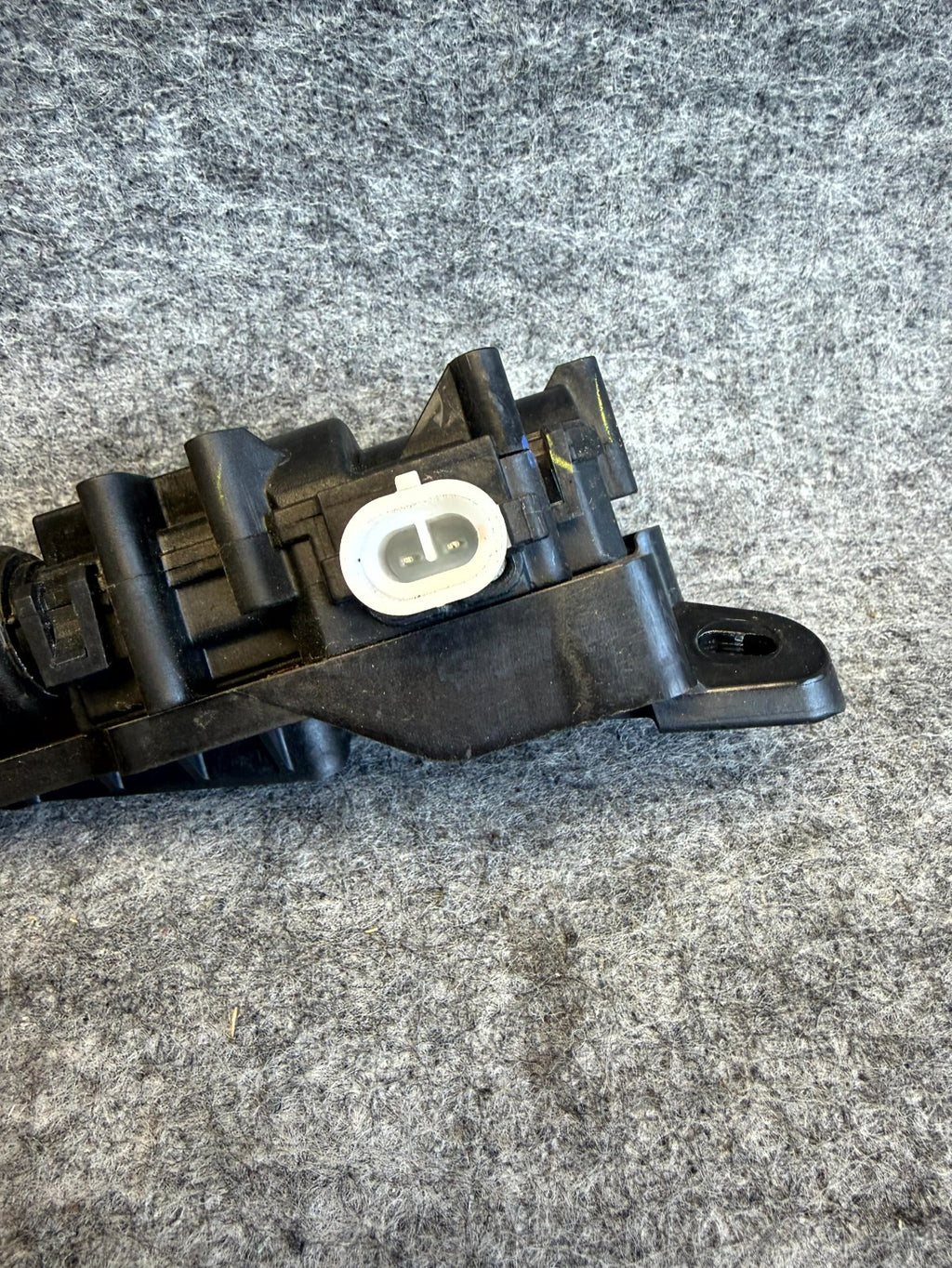 ♦️17-23 TESLA MODEL 3 FRONT HOOD LOCK LATCH ACTUATOR ASSEMBLY OEM, 1500397-00-E