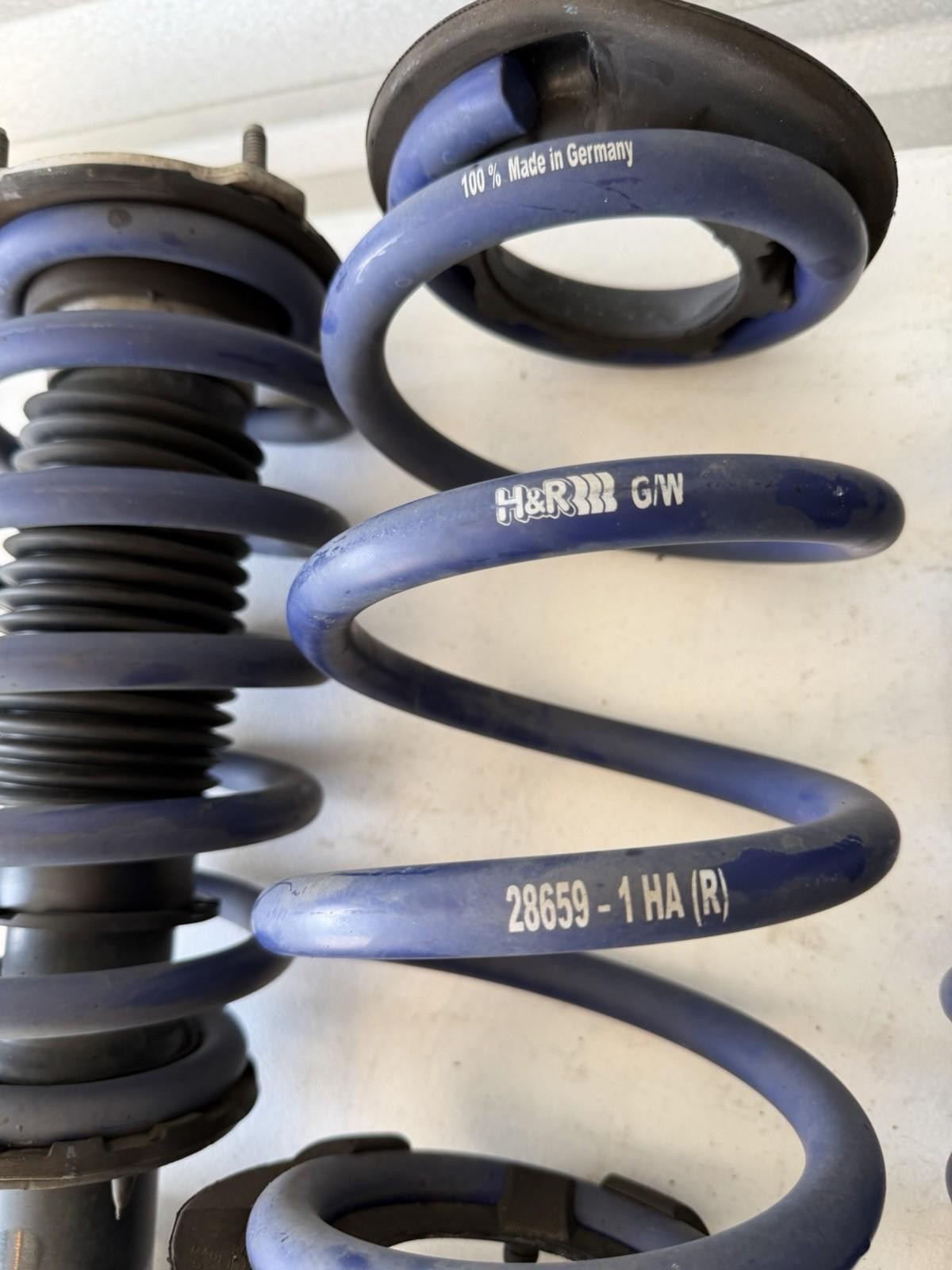 ♦️17-23 TESLA MODEL 3 FRONT RIGHT & LEFT SHOCK ABSORBER W/ SPRING OEM 118836800F
