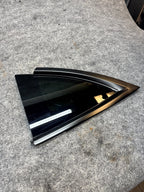2020 - 2024 TESLA MODEL Y RIGHT REAR SIDE QUARTER WINDOW GLASS OEM, 1495741-00-J