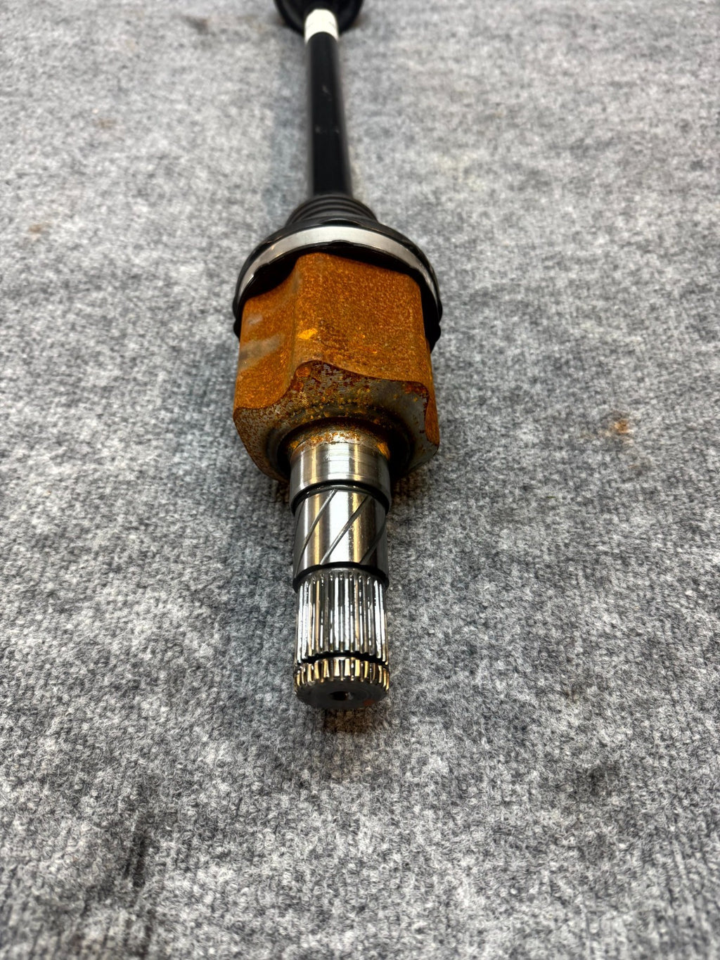 2020-2024 TESLA MODEL Y REAR LEFT / RIGHT AXLE SHAFT HALFSHAFT OEM, 1188165-00-A