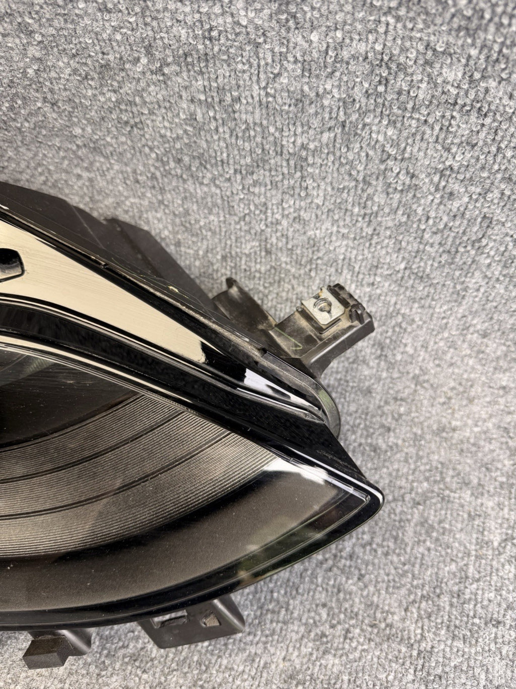 2021 - 2023 TESLA MODEL 3 FRONT RIGHT HEADLIGHT LED LIGHT LAMP OEM 1514953-00-D