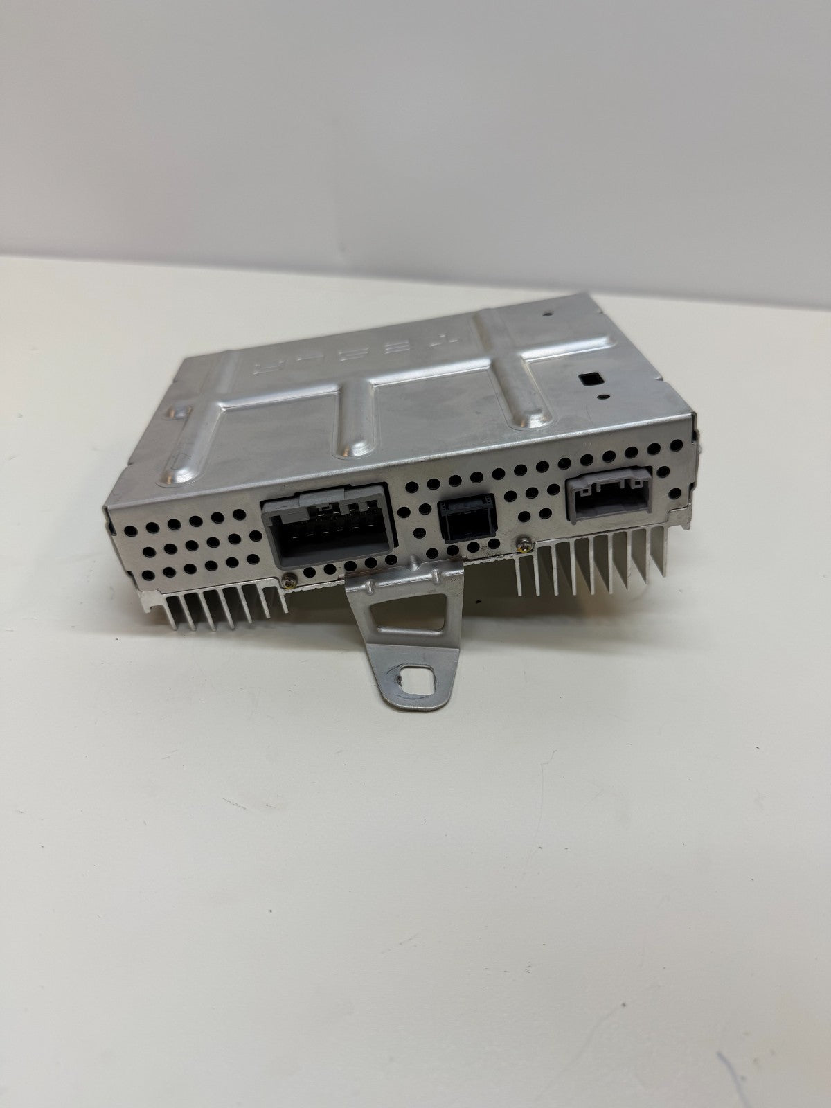 2020-2023 Tesla Model Y MY Audio Amplifier Control Module AMP 1507152-00-A