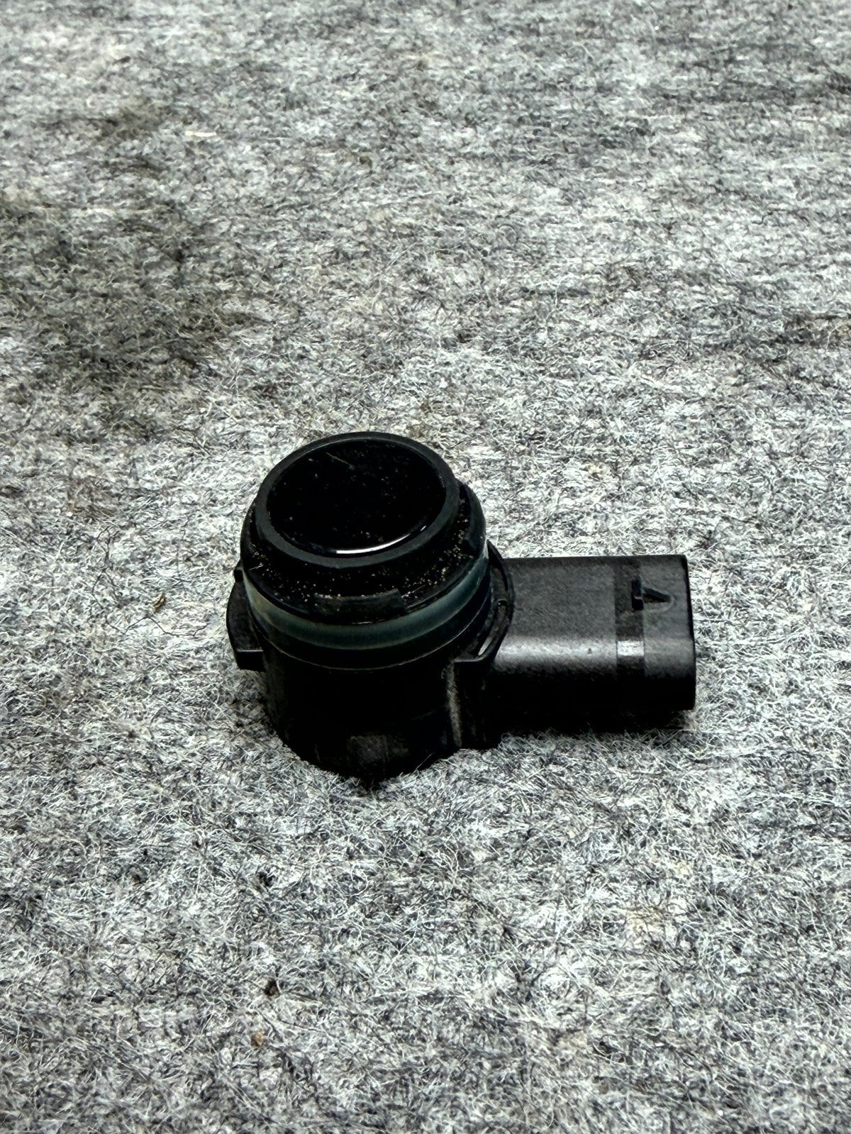 ♦️2017 – 2023 TESLA MODEL 3 BUMPER PARKING ULTRASONIC SENSOR OEM, 1127503-01-D