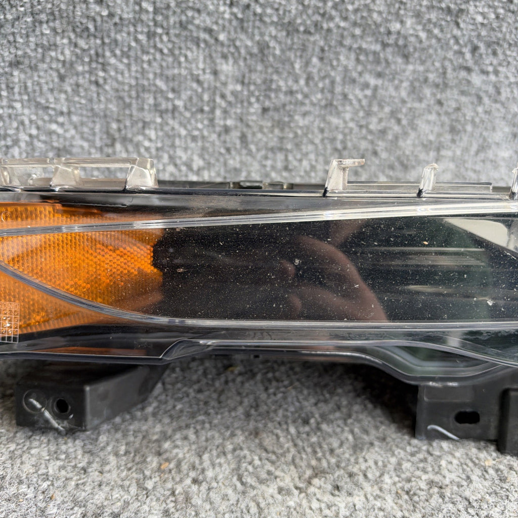 2017 - 2023 TESLA MODEL 3 FRONT BUMPER LEFT SIDE FOG LIGHT LAMP OEM 107738900F
