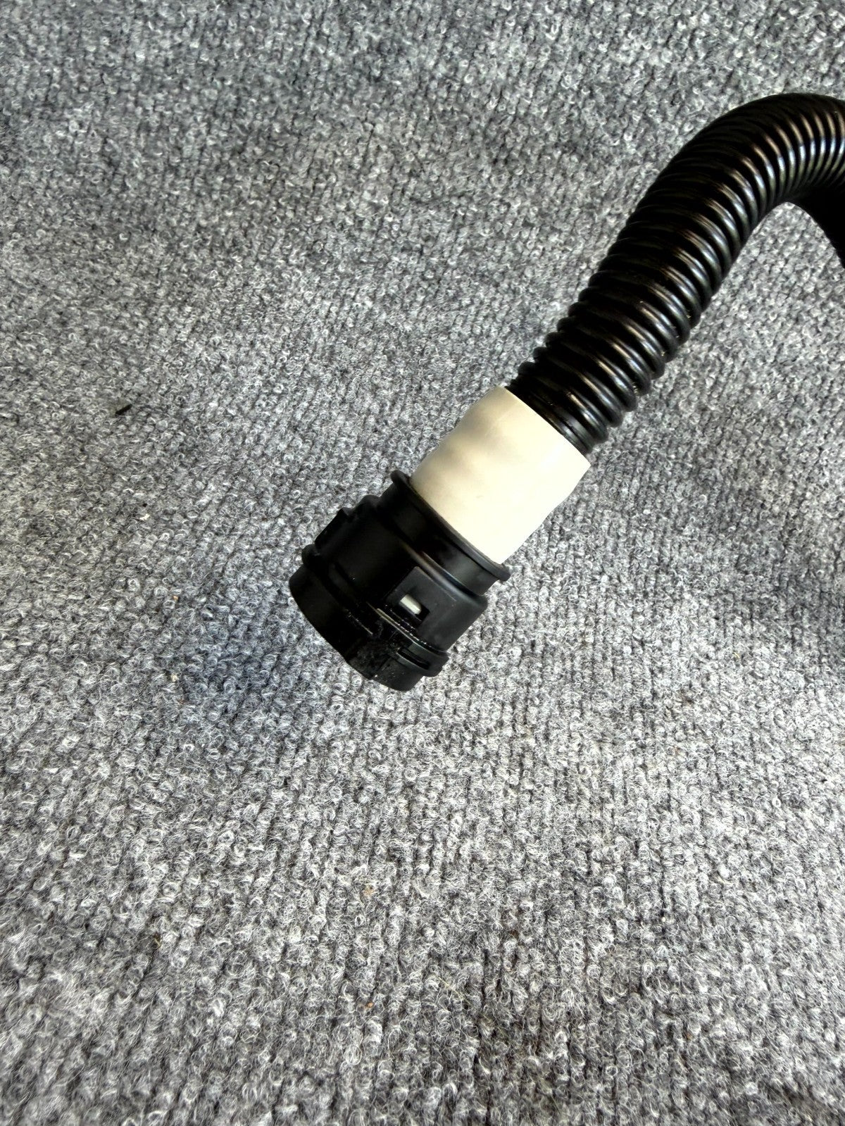 2017-2023 TESLA MODEL 3 RADIATOR COOLANT INLET HOSE PIPE LINE OEM, 1501332-00-D