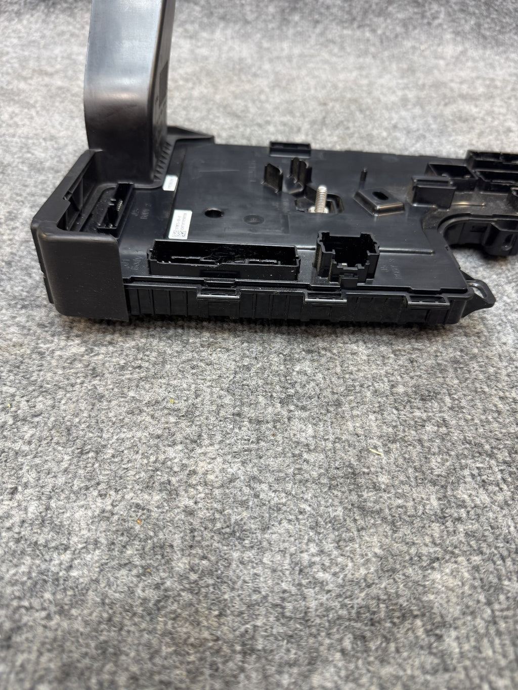 2017-2023 TESLA MODEL 3 LEFT LOW VOLTAGE CONTROLLER MODULE UNIT OEM 1078673-00-K