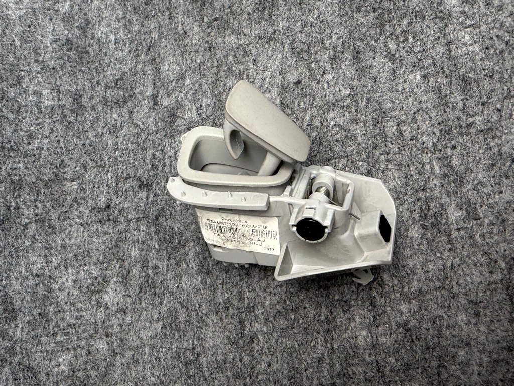 ♦️17–23 TESLA MODEL 3 REAR LEFT ROOF COAT HOOK HANGER BRACKET OEM, 1099162-00-J