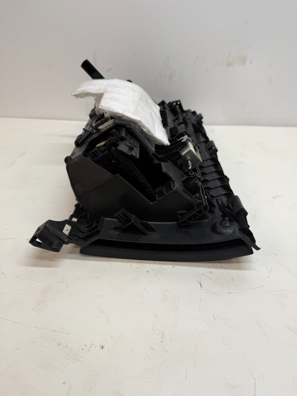 2017-2023 Tesla 3 Y Glove Compartment Storage Box 1083340-01-K
