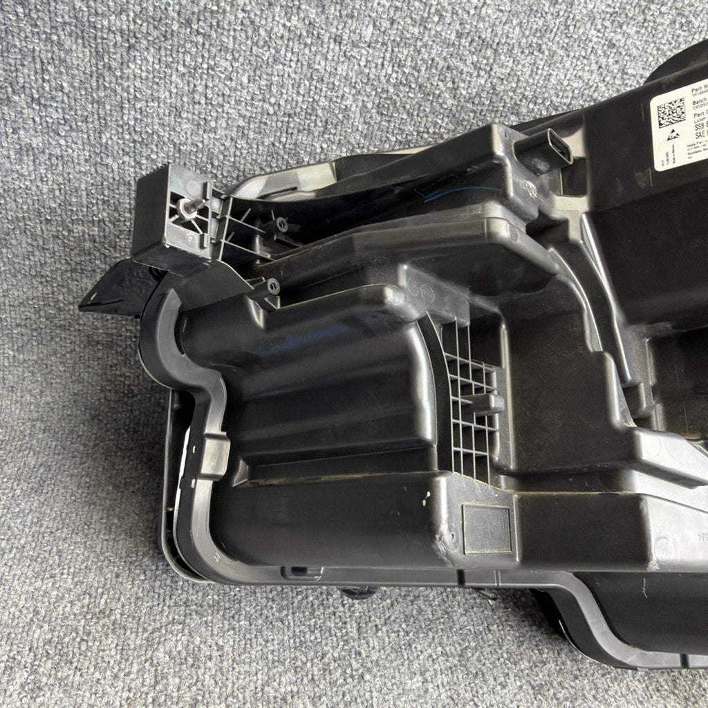 Tesla Model Y Juniper Headlight 2026 Right Passenger Side 1918348-00-E
