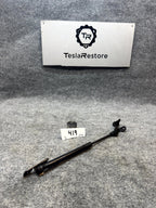 2017‑2023 TESLA MODEL 3 FRONT LH/RH HOOD STRUT SUPPORT BRACKET OEM, 1091472-00-B