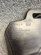 💢2024-2025 Tesla Model 3 Rear Left Driver Side Bumper Bracket OEM
