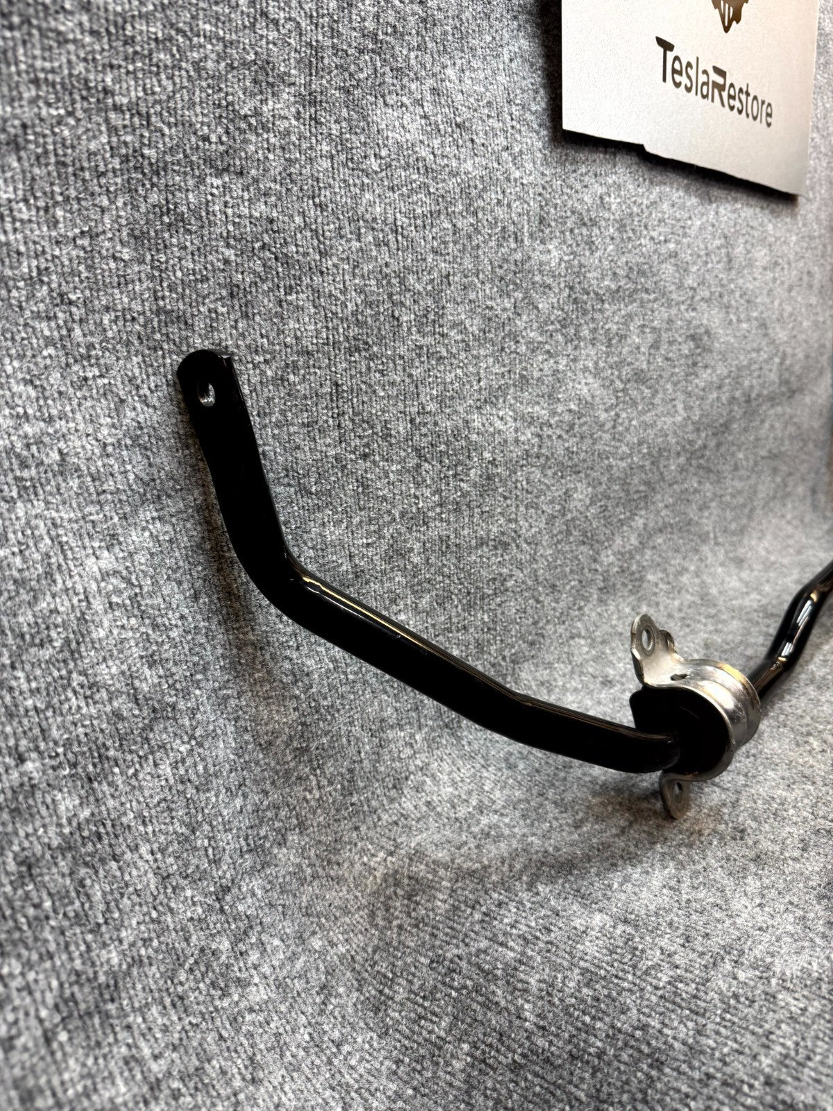 2020 - 2024 TESLA MODEL Y REAR STABILIZER SWAY ANTI ROLL BAR OEM, 1044481-00-E
