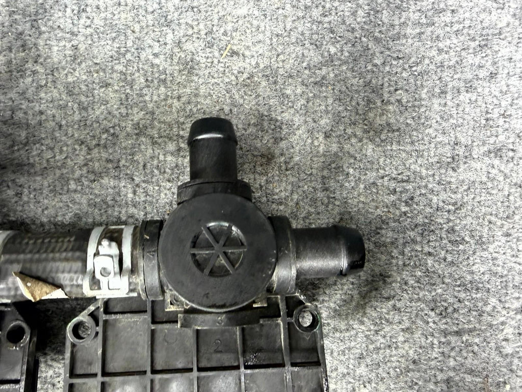 ♦️2016-2020 Tesla Model X HVAC AC Heater Cooling Control Valve OEM, 1064225-00-C