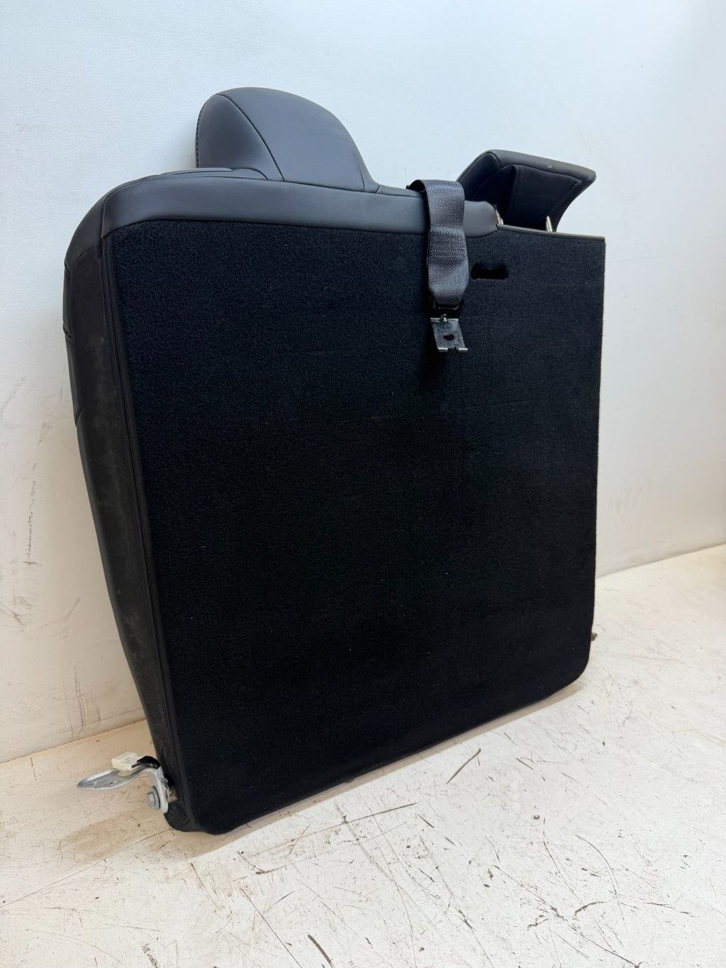 2017-2022 Tesla Model 3 Rear left driver side seat upper cushion w/ armrest