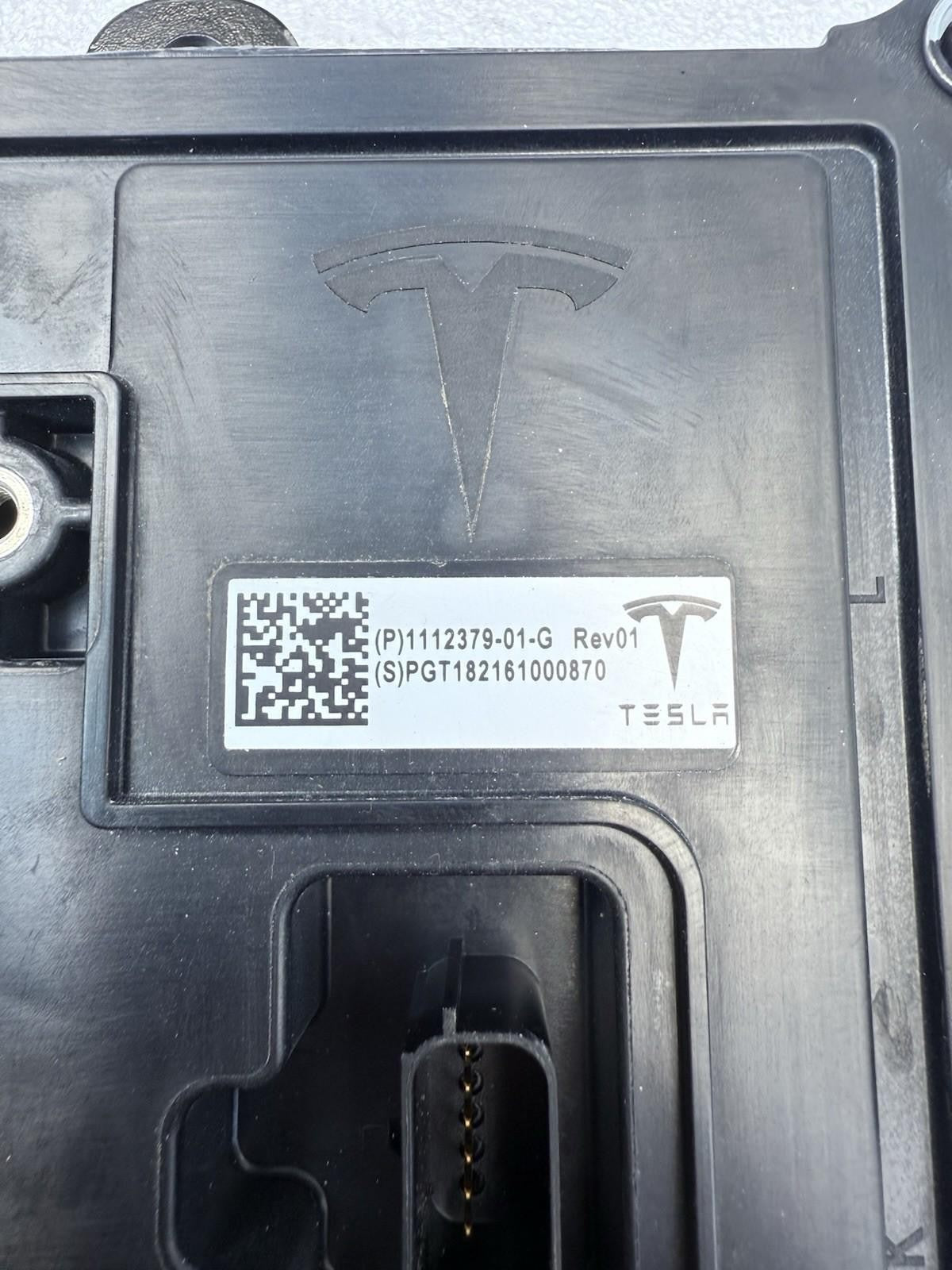 ♦️2016-2020 TESLA MODEL X AUTOPILOT DRIVER ASSIST COMPUTER OEM, 1112379-01-J