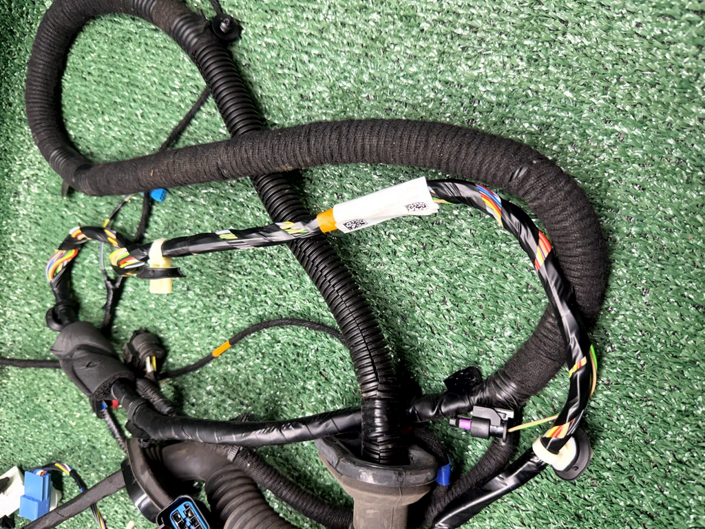 ♦️20-24 TESLA MODEL Y FRONT RIGHT DOOR WIRING HARNESS CABLE WIRE OEM, 1489052-00