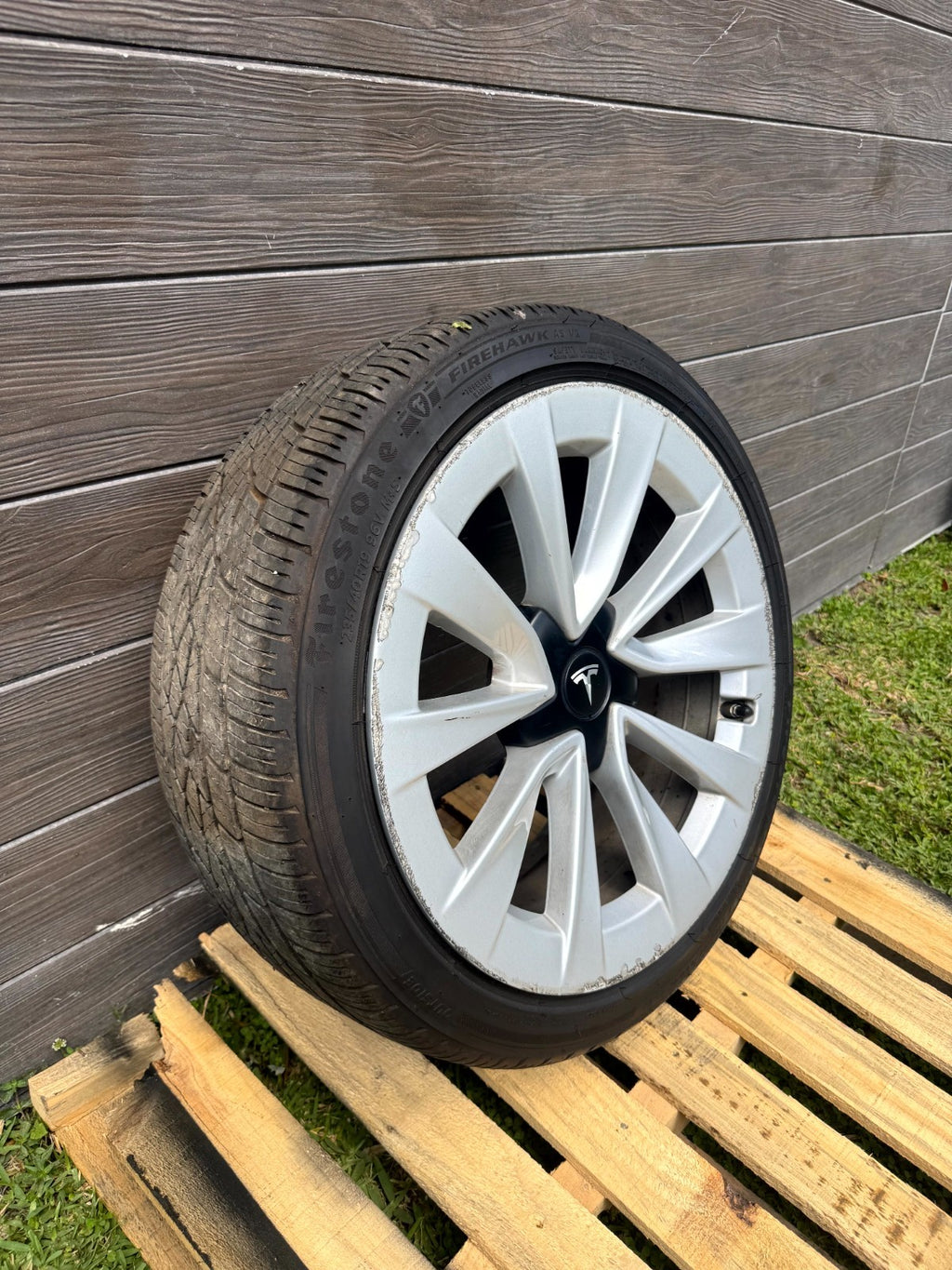 2017 - 2023 TESLA MODEL 3 FACTORY WHEEL RIM WITH TIRE OEM, 1044264-00-A