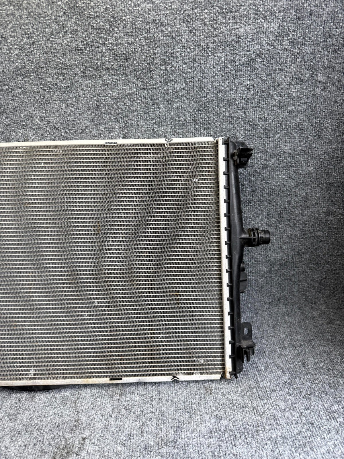2017 - 2023 TESLA MODEL 3 ENGINE COOLANT COOLING RADIATOR OEM, 1494175-00-A