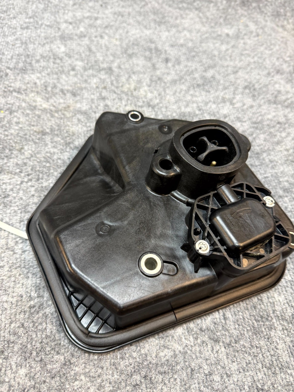 2017 - 2024 TESLA MODEL 3 Y CHARGE CHARGING PORT INLET SOCKET OEM, 1490374-10-E