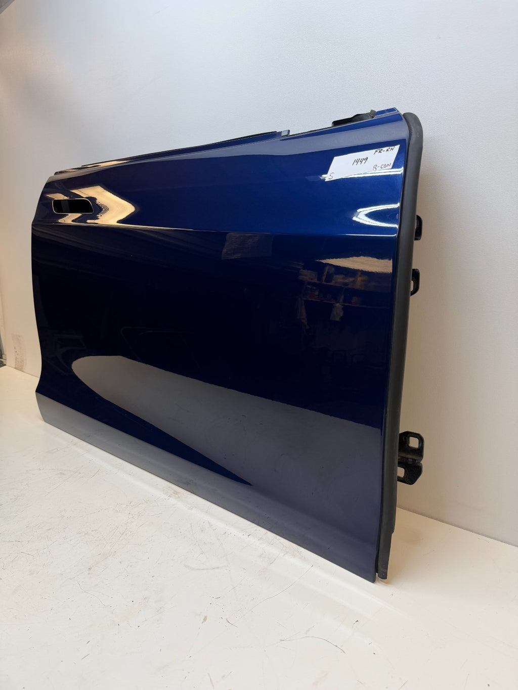 12-20 TESLA MODEL S FRONT RIGHT PASSENGER SIDE DOOR SHELL PANEL