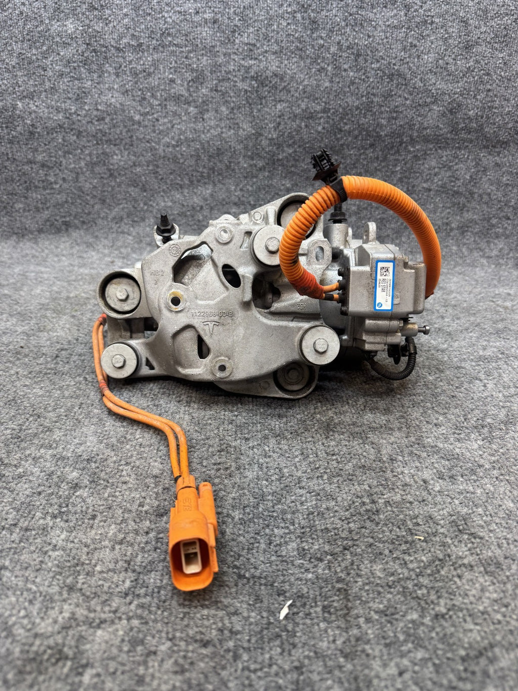 17-23 TESLA MODEL 3 ELECTRIC AIR CONDITIONING COMPRESSOR PUMP OEM, 1088198-00-N