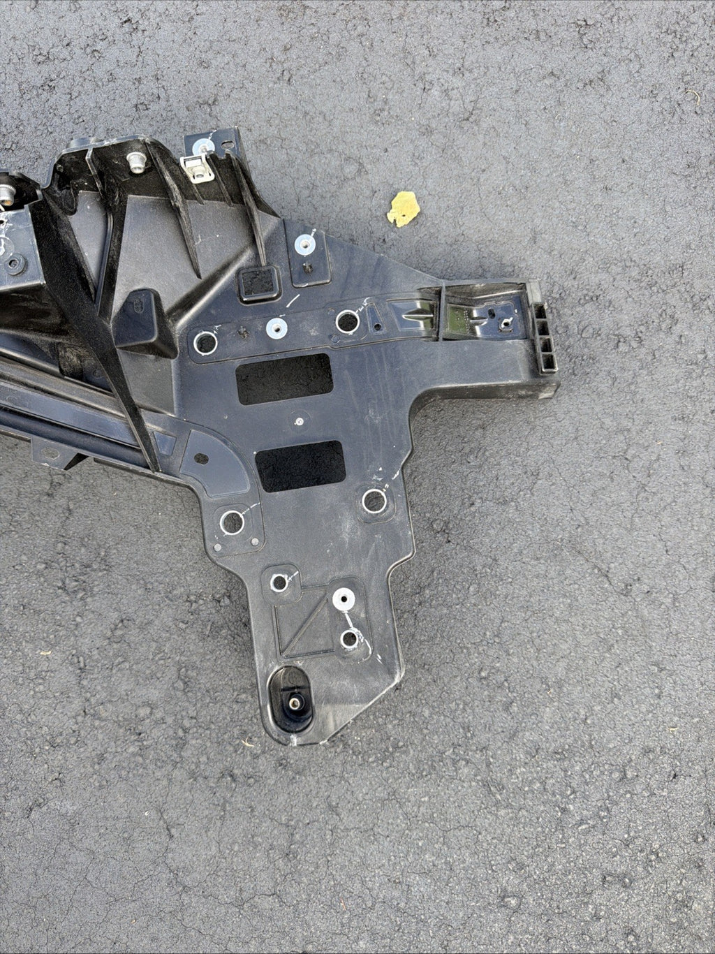 2021-2024 Tesla Model S Front radiator core support OEM 1610659-02-C