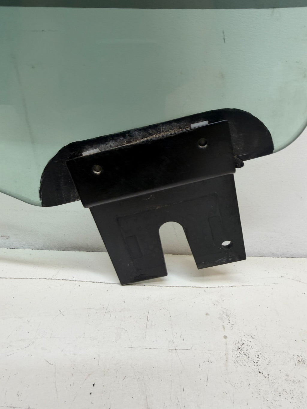 2012-2020 Tesla Model S Rear Passenger Side Door Window Glass 43R-001074