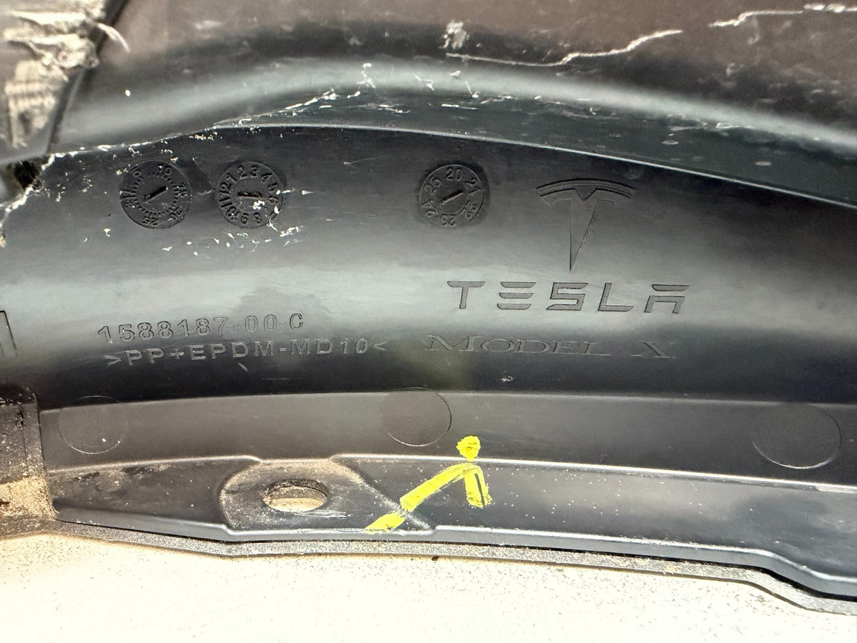 2021 - 2024 TESLA MODEL X FRONT BUMPER COVER PANEL OEM 1588187-00-C