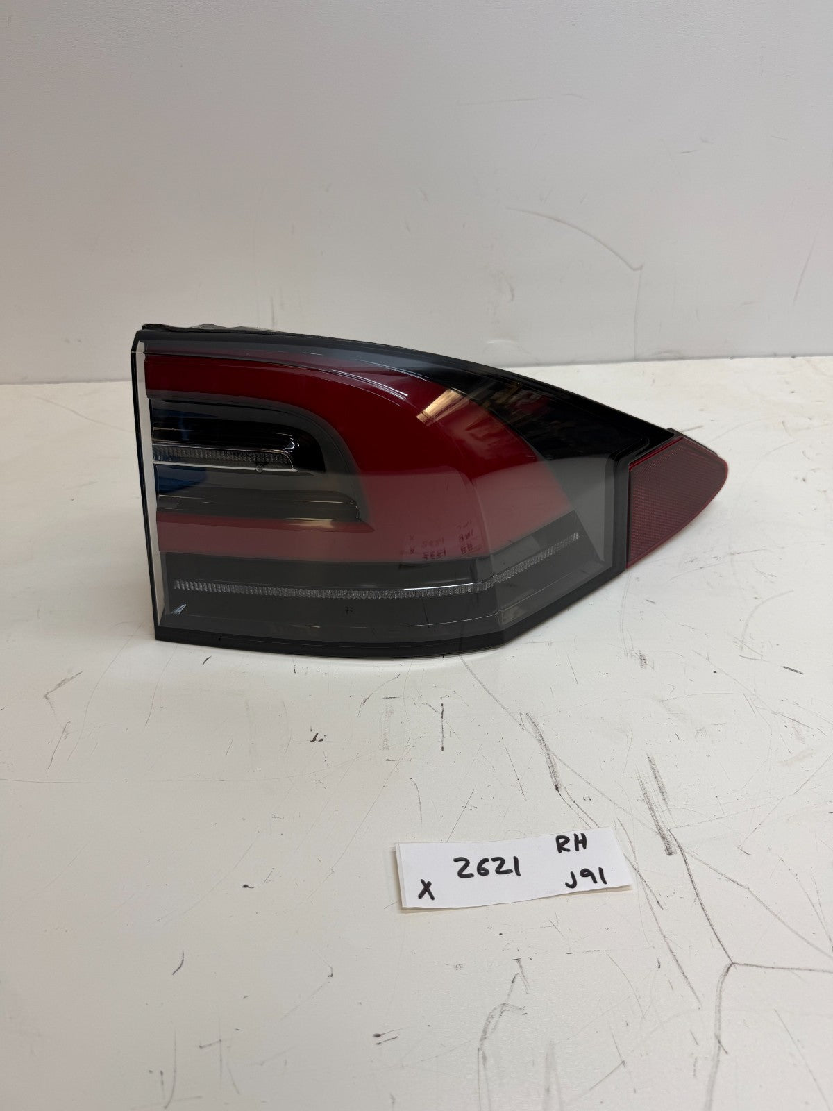 2016-2022 Tesla Model X Rear Right Side Outer Taillight Lamp OEM 1034333