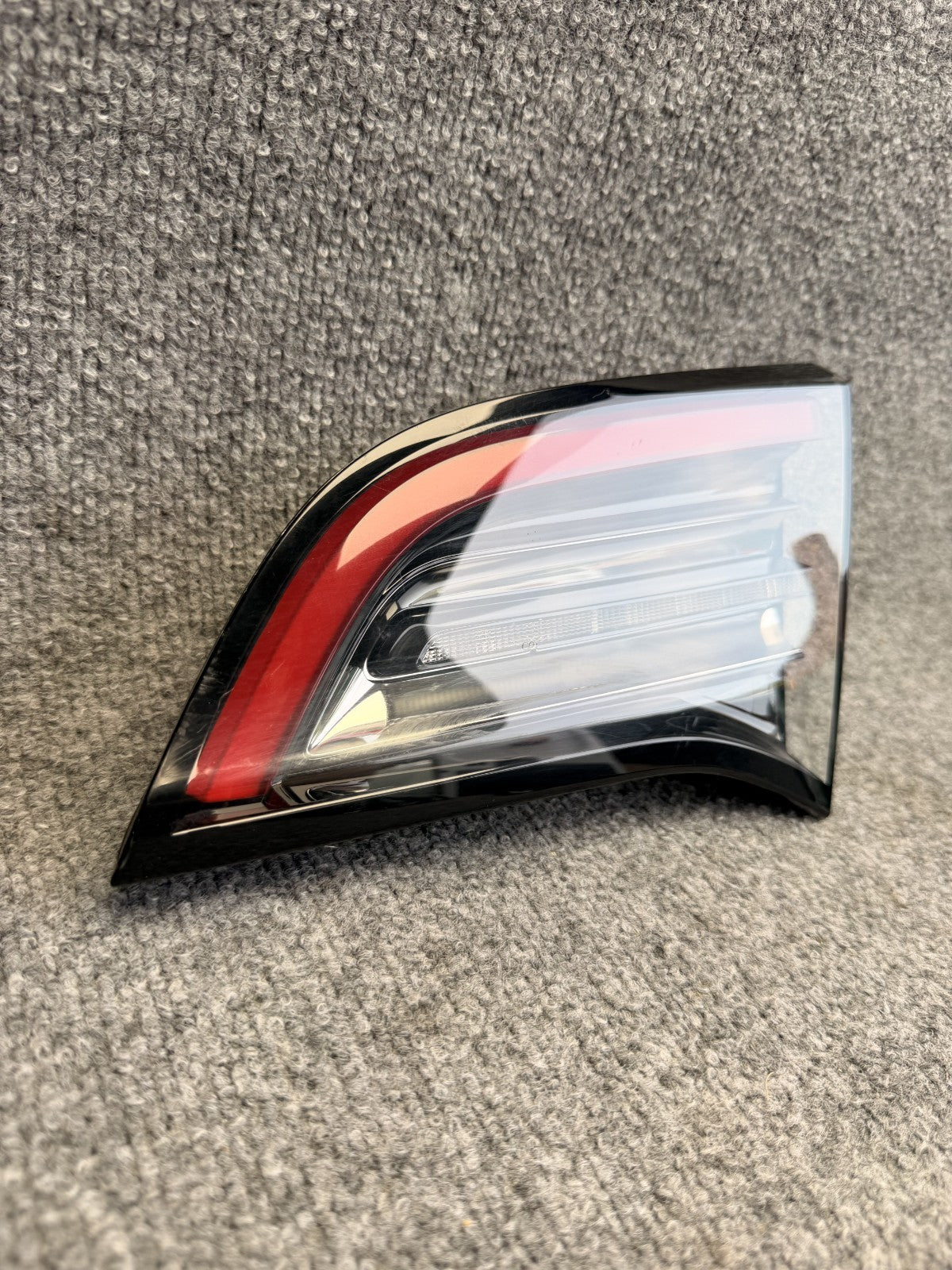 2017-2024 TESLA MODEL 3 Y REAR RIGHT SIDE INNER TRUNK TAIL LIGHT OEM, 150208900B