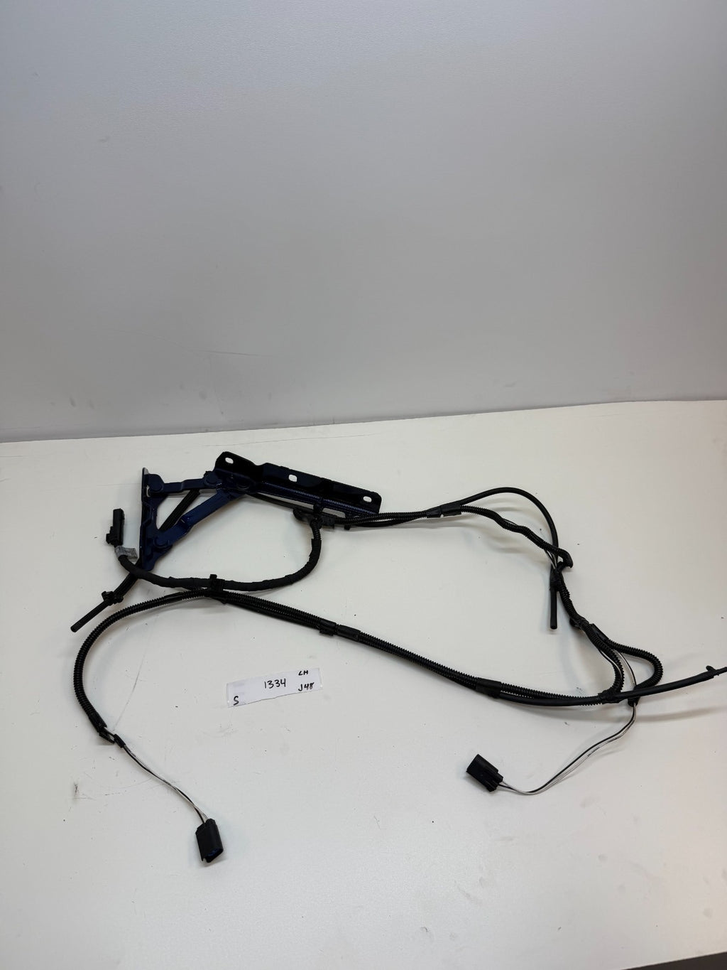 2012-20 Tesla Model S Front Hood Windshield Heated Washer Nozzle W/ Hinge