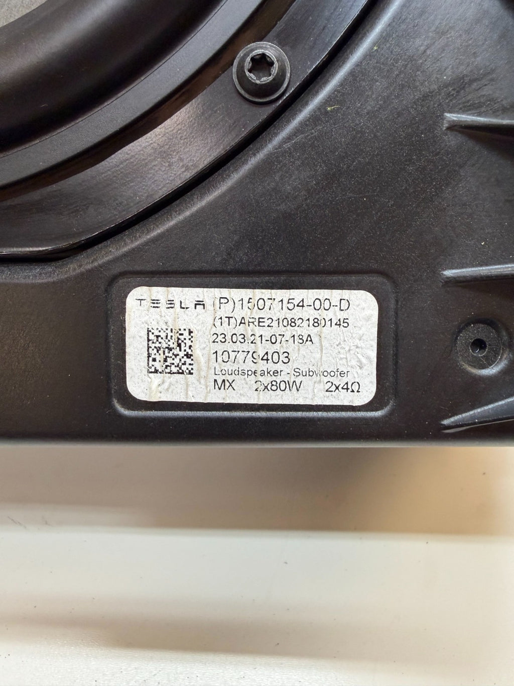 2020-2024 Tesla Model Y Audio Speaker Subwoofer Bass Box Assembly 1507154-00-D