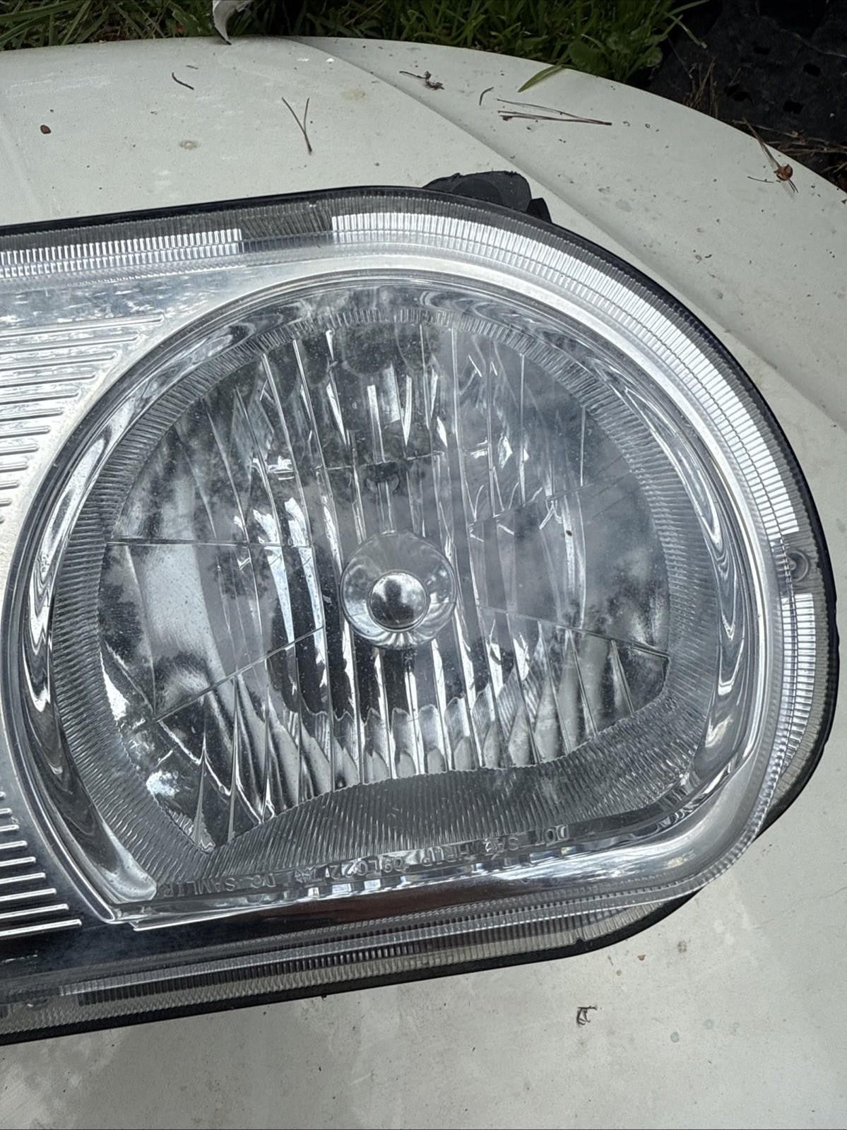 ♦️08-14 DODGE CHALLENGER LEFT SIDE HEADLIGHT HEADLAMP HALOGEN OEM, 05028777AA