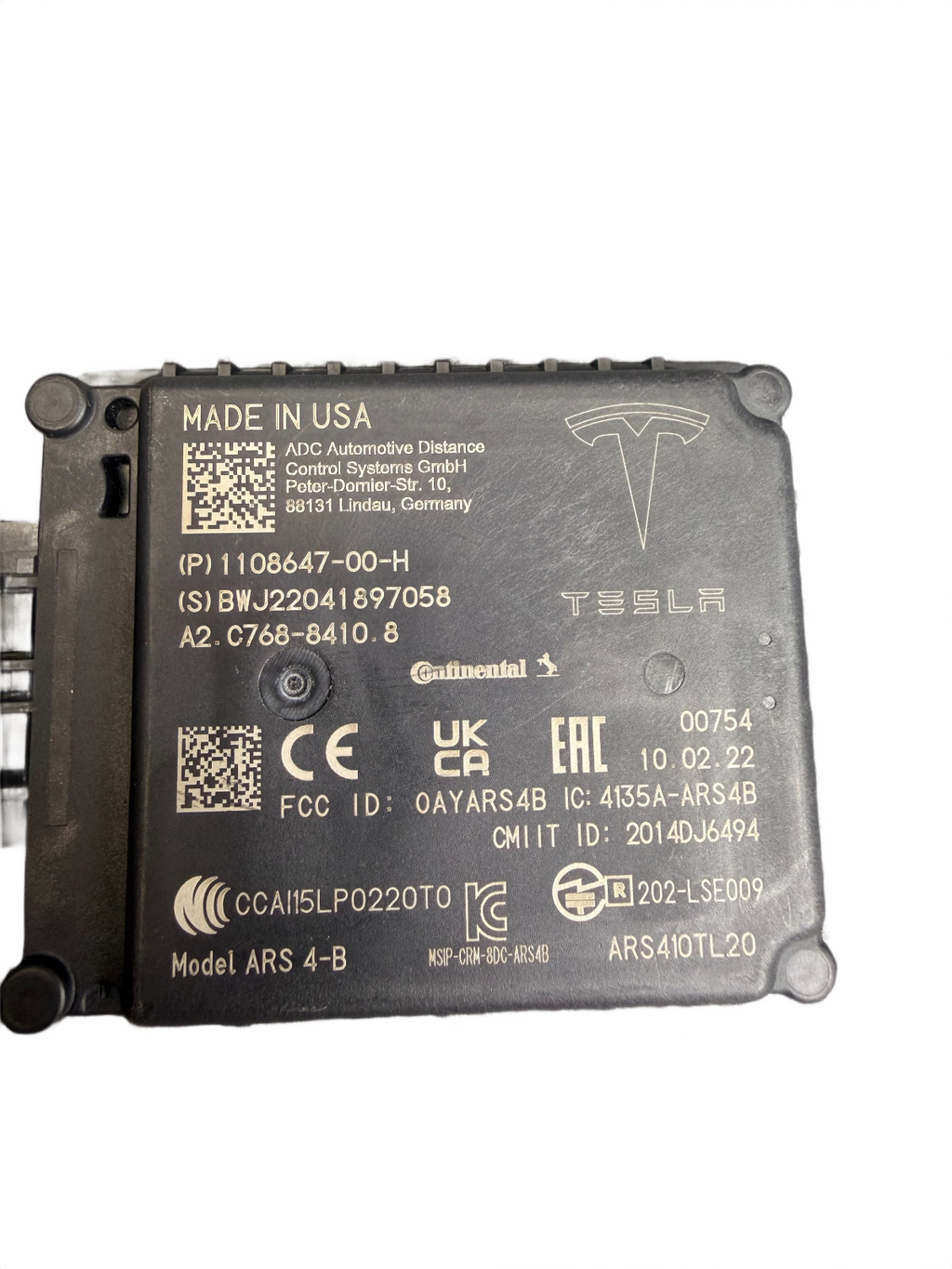 2017-2023 Tesla Model 3 Front Cruise Distance Radar Sensor 1108647-00-H