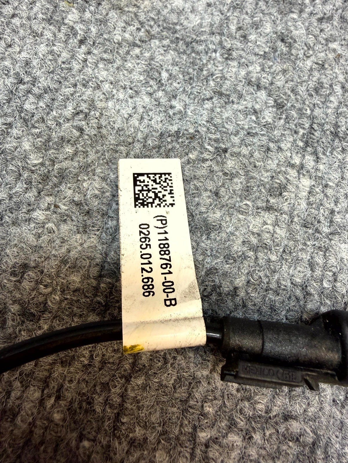 20 - 24 TESLA MODEL Y FRONT/REAR RIGHT/LEFT WHEEL SPEED SENSOR OEM, 1188761-00-B