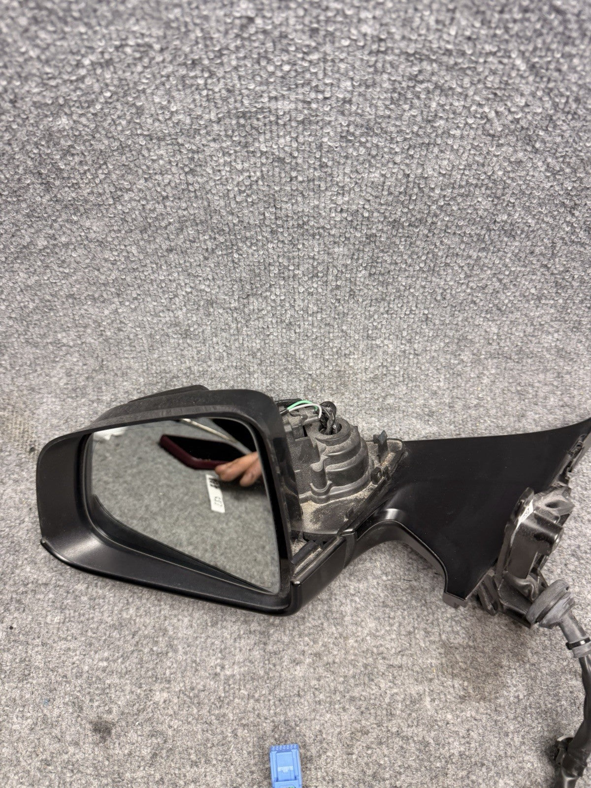 TESLA MODEL Y MIRROR LEFT DRIVER 2020 2021 2022 2023 2024 OEM 1594111-00-B