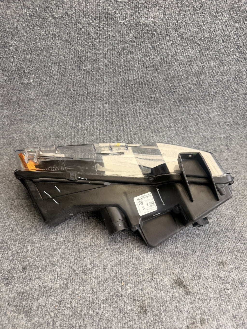 2017 - 2024 TESLA MODEL Y/3 FRONT RIGHT SIDE FOG LIGHT ASSY OEM, 1077392-00-f