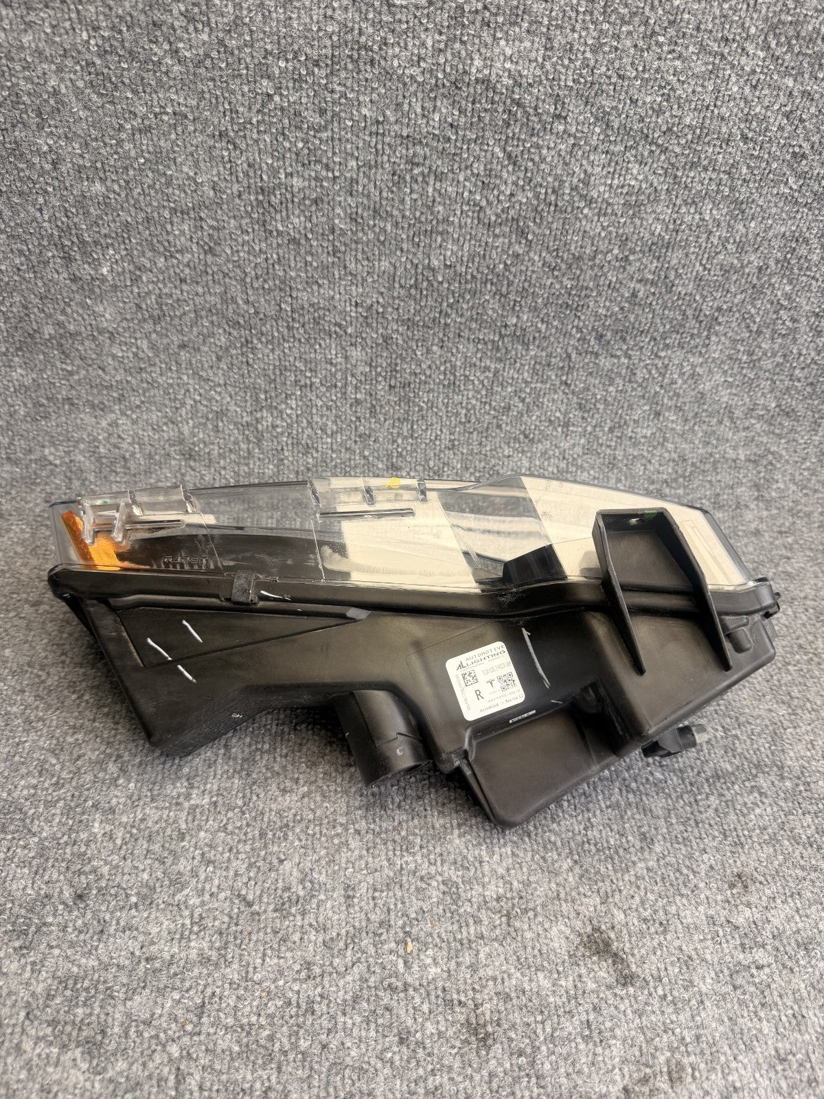 2017 - 2024 TESLA MODEL Y/3 FRONT RIGHT SIDE FOG LIGHT ASSY OEM, 1077392-00-f