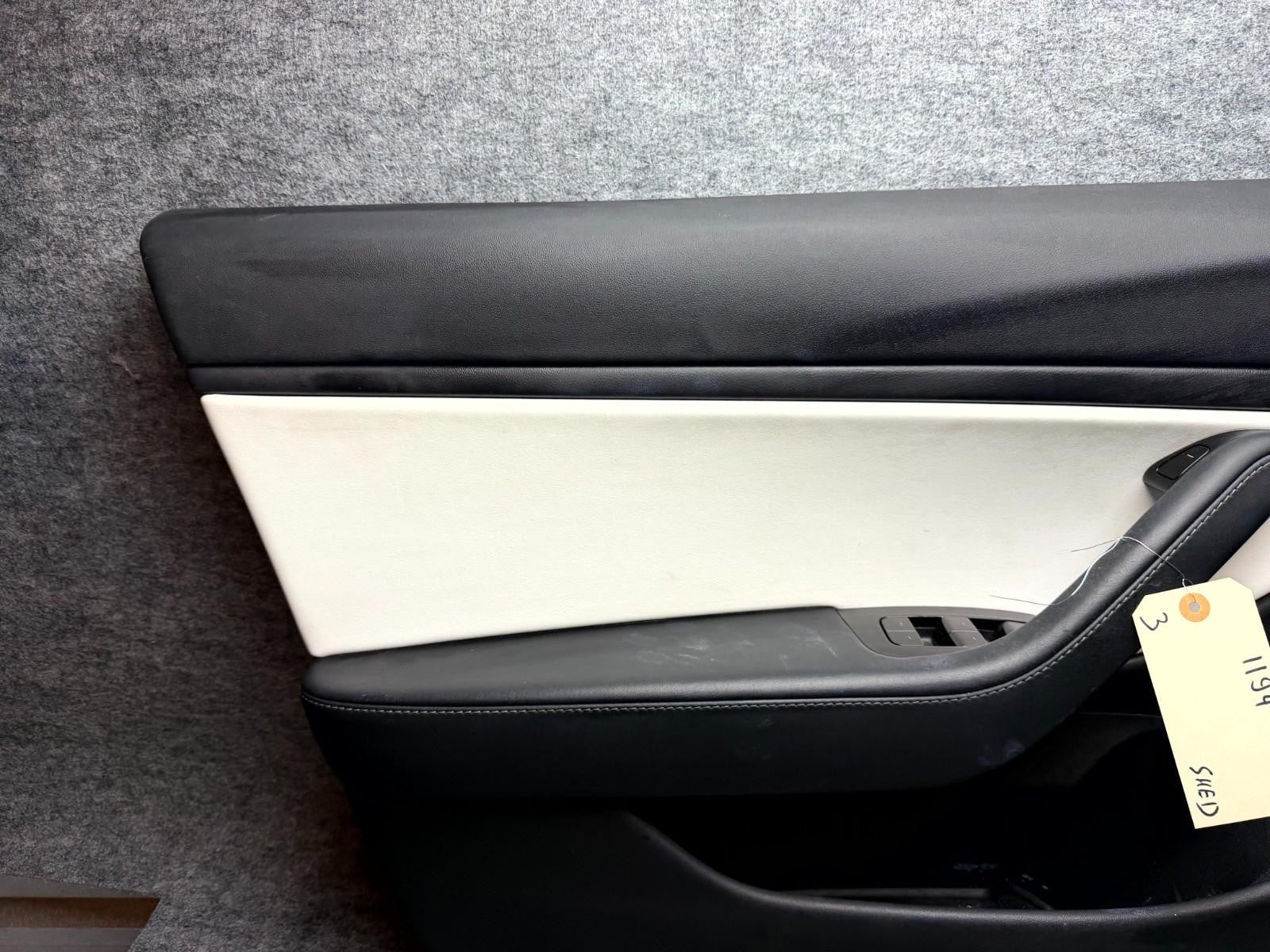 ♦️2017 - 2023 TESLA MODEL 3 FRONT LEFT SIDE DOOR PANEL TRIM OEM, 1593860-00-A