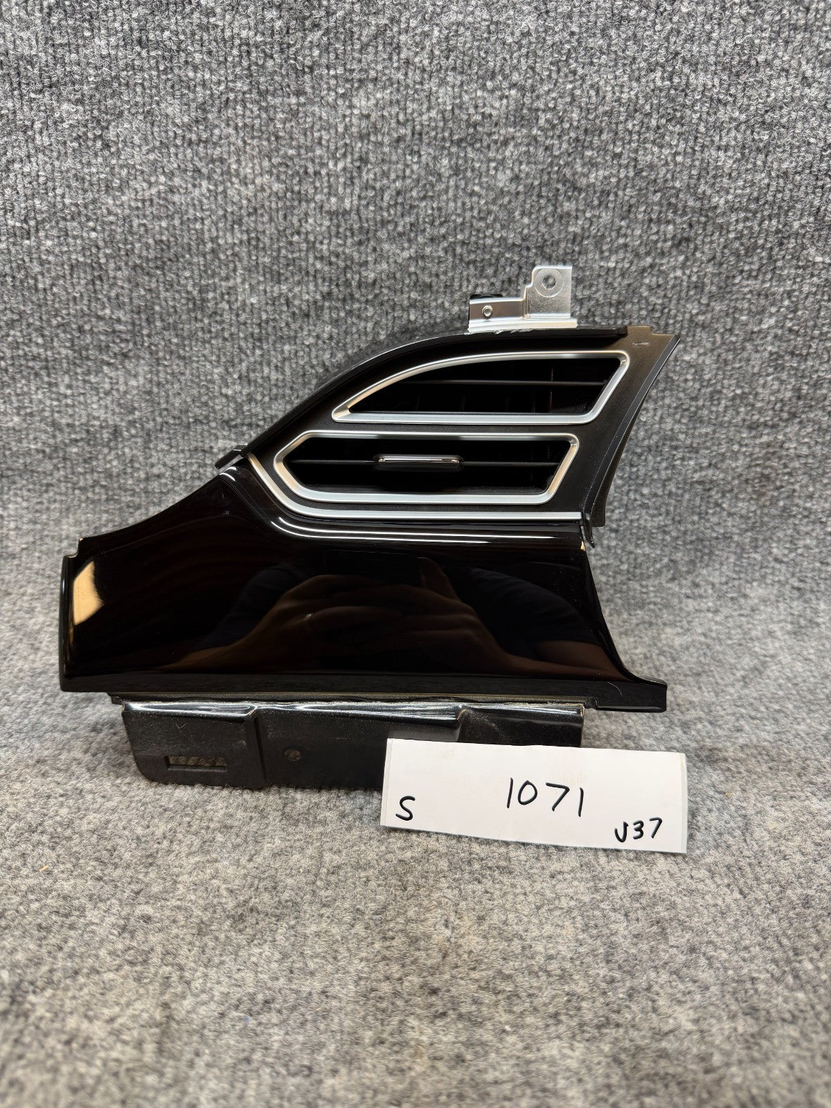 2012-2020 Tesla Model S Front Left Dashboard A/C Air Vent Outlet 1007831-00-B
