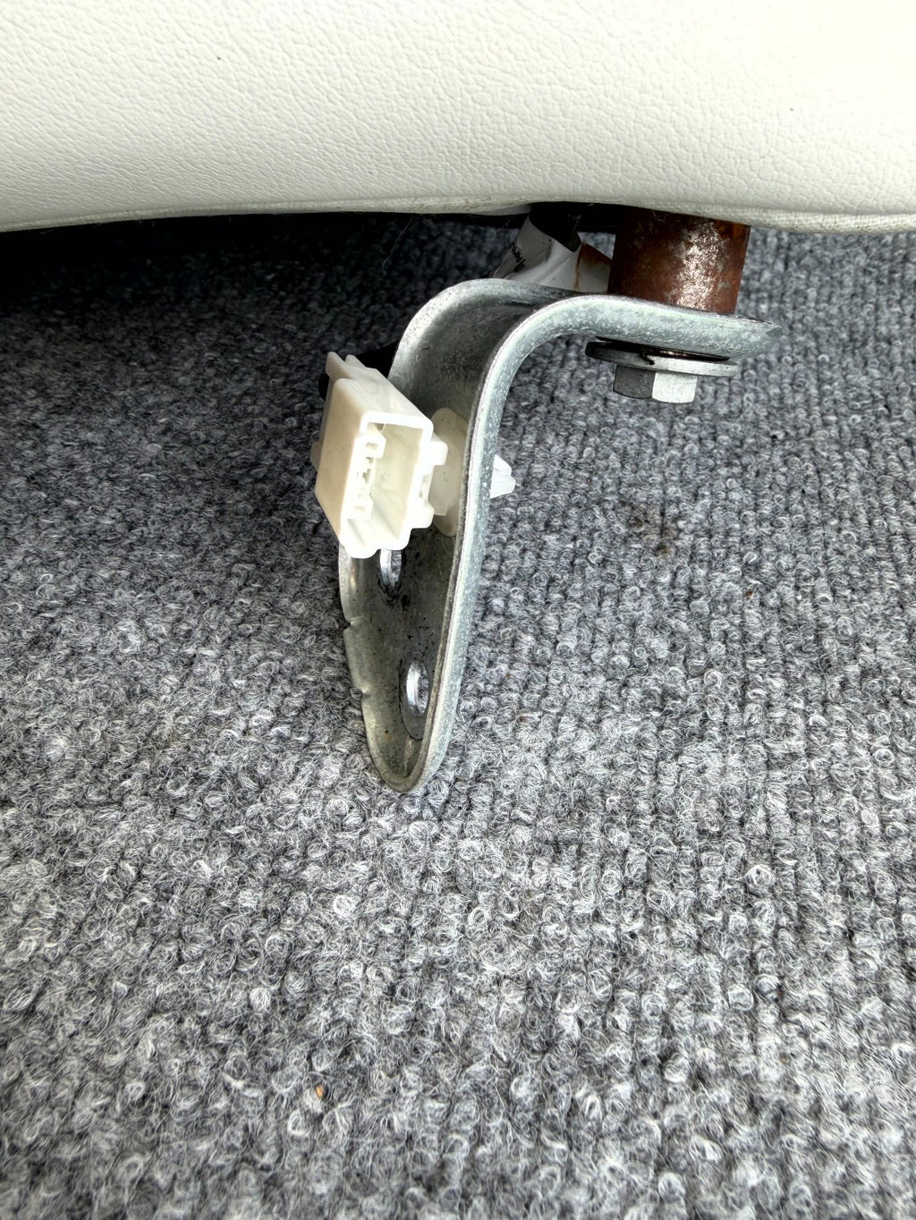 2017-2023 TESLA MODEL 3 REAR 2ND ROW UPPER SEAT CUSHION BACKREST OEM, 1452806-00