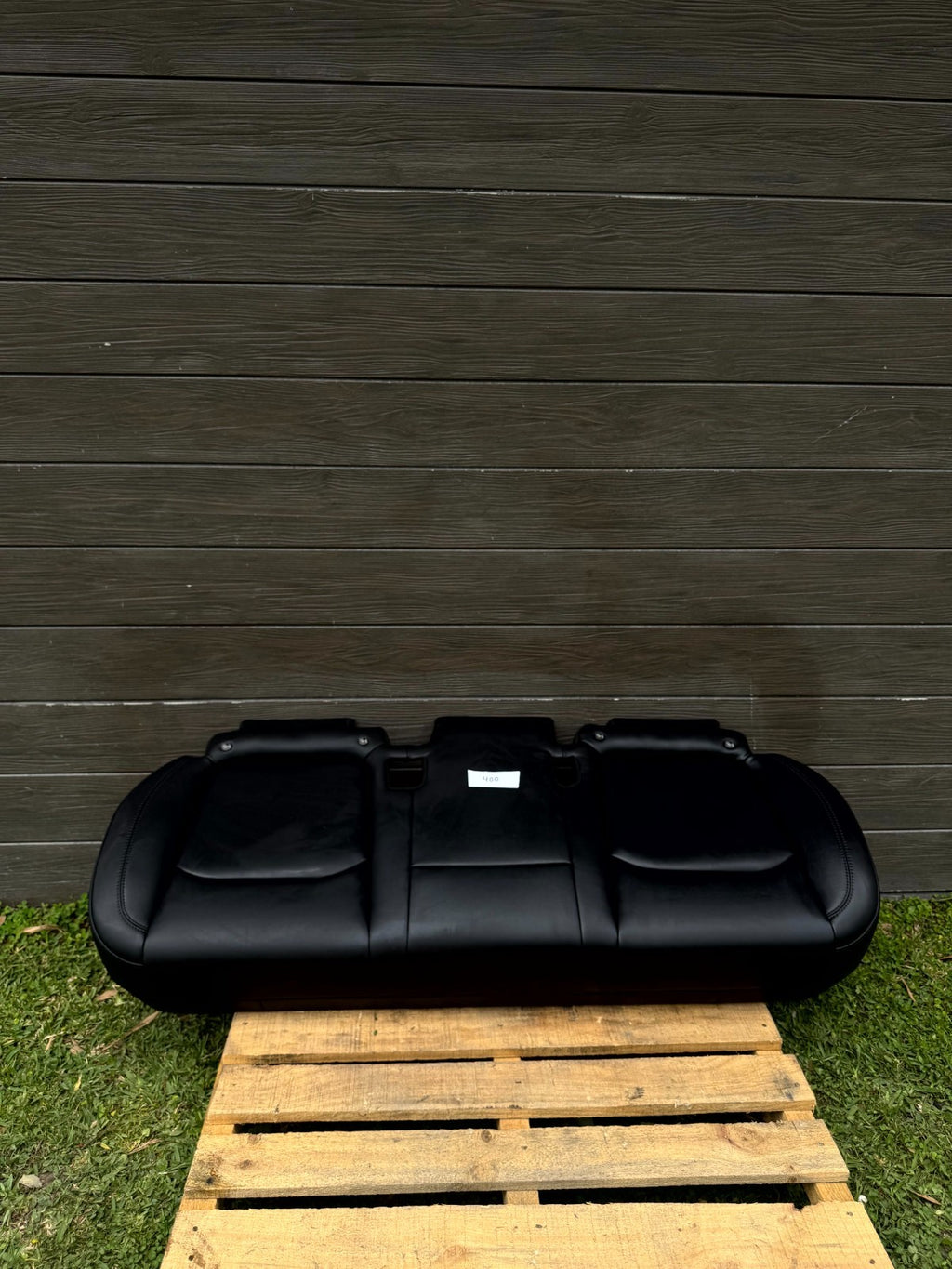 2020-2024 TESLA MODEL Y REAR SECOND 2ND ROW LOWER SEAT CUSHION OEM, 1552127-01-A