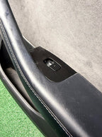 ♦️2020 - 2023 TESLA MODEL Y REAR RIGHT SIDE DOOR PANEL TRIM OEM, 14983886-00-A