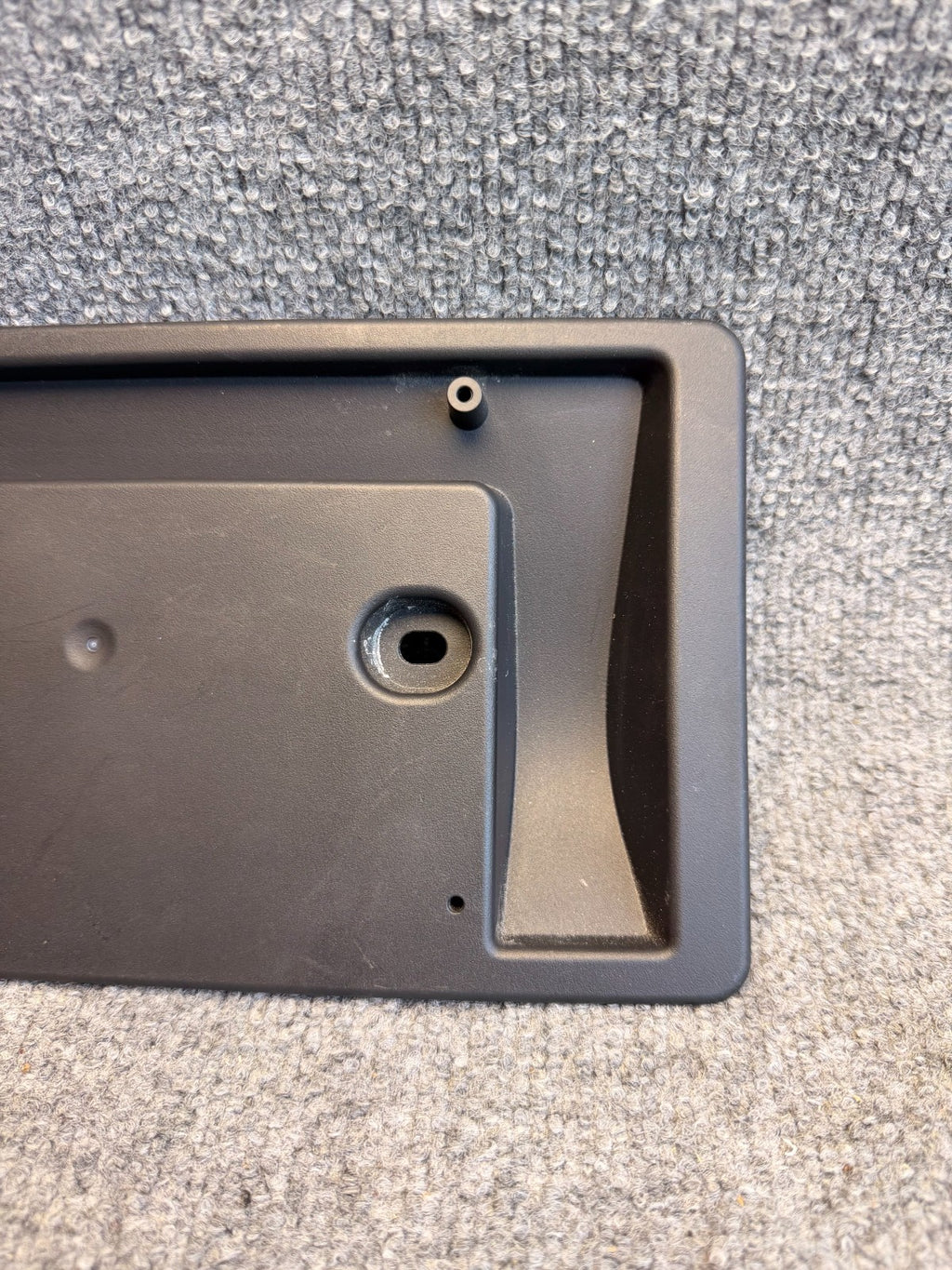 2017-2025 TESLA MODEL 3 LICENSE PLATE BRACKET  FRONT 1694547-00-B