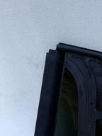 ♦️16-20 TESLA MODEL X REAR RIGHT SIDE DOOR QUARTER WINDOW GLASS OEM, 105527500G