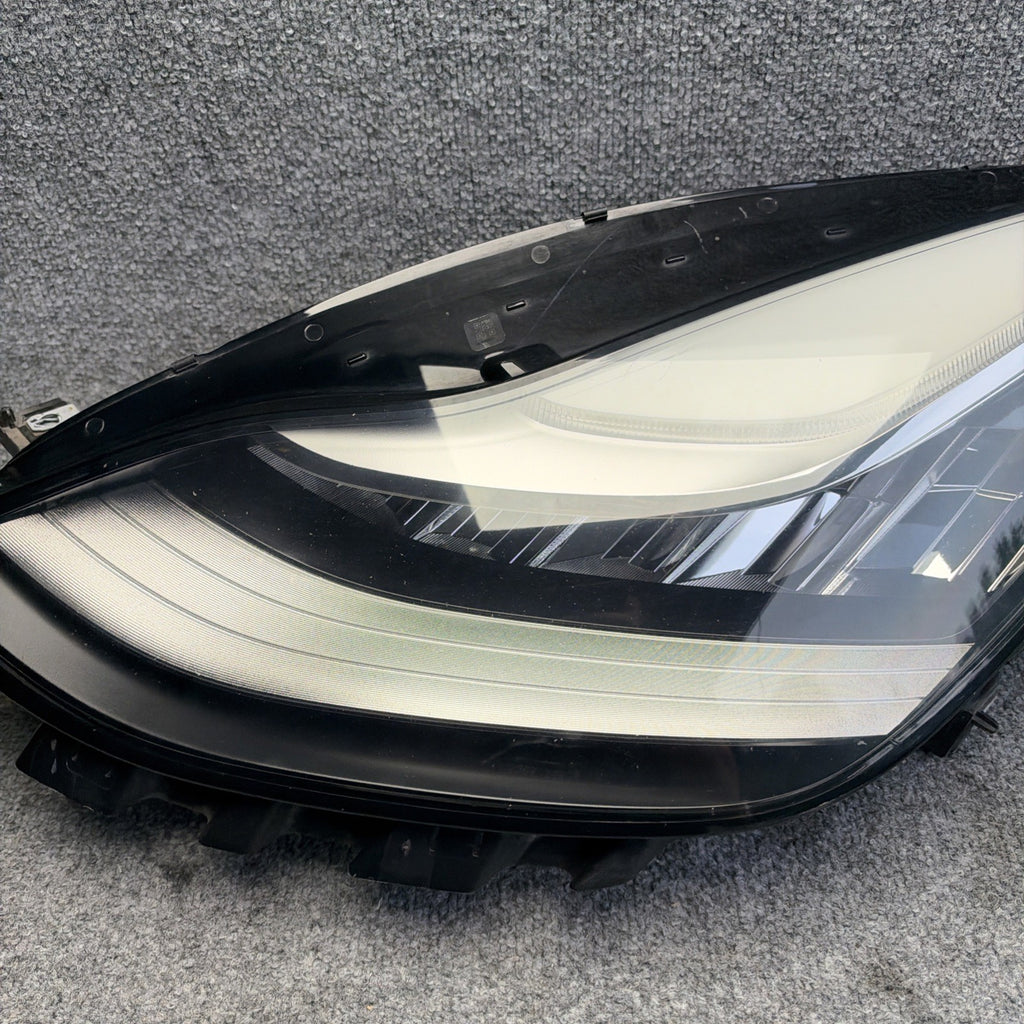 OEM 2017 - 2020 Tesla Model 3 Left Driver Reflector LED Headlight 1077371-00-K