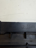 2020-24 TESLA MODEL Y RIGHT SIDE SKIRT ROCKER PANEL MOLDING CARRIER BRACKET