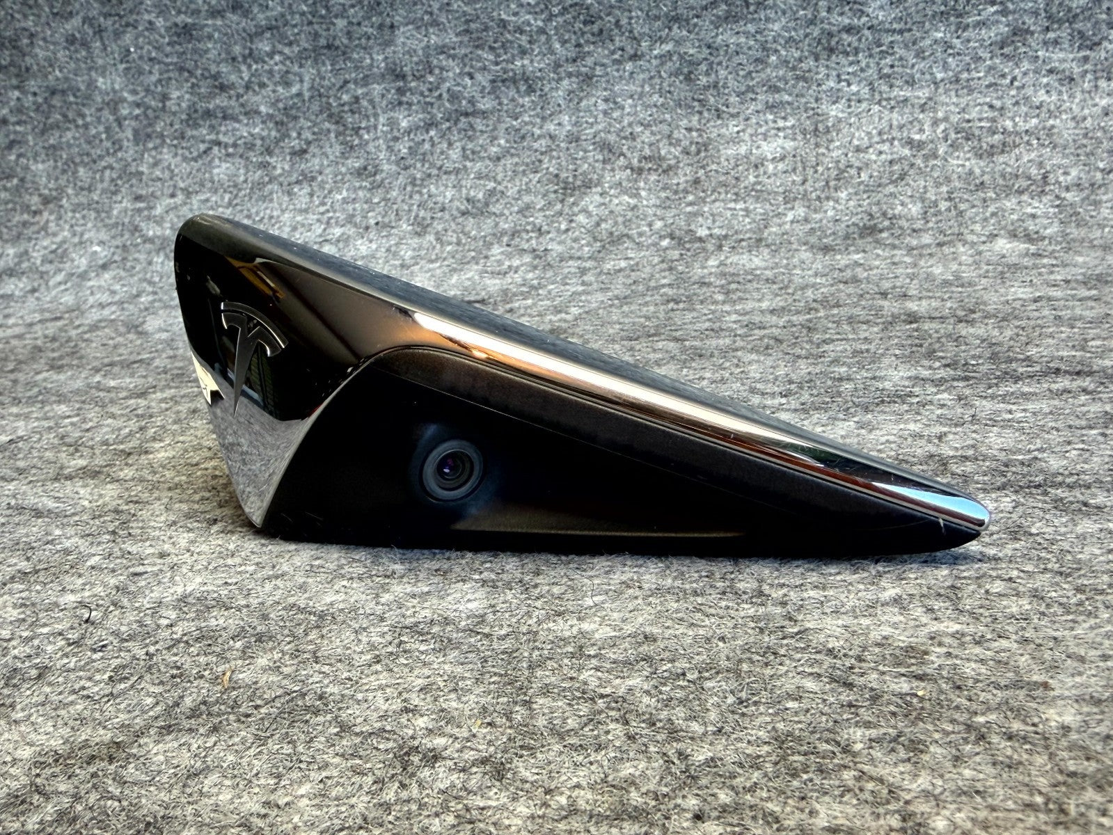 ♦️2017–2023 TESLA MODEL 3 LEFT SIDE FENDER TURN SIGNAL CAMERA OEM, 1125106-77-E