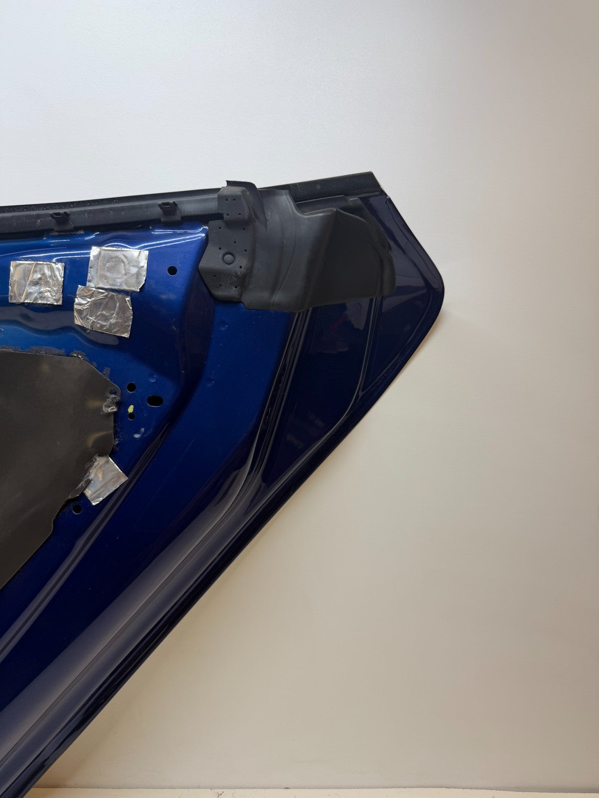 2016-2020 Tesla Model S Rear Right Passenger Door Shell Panel